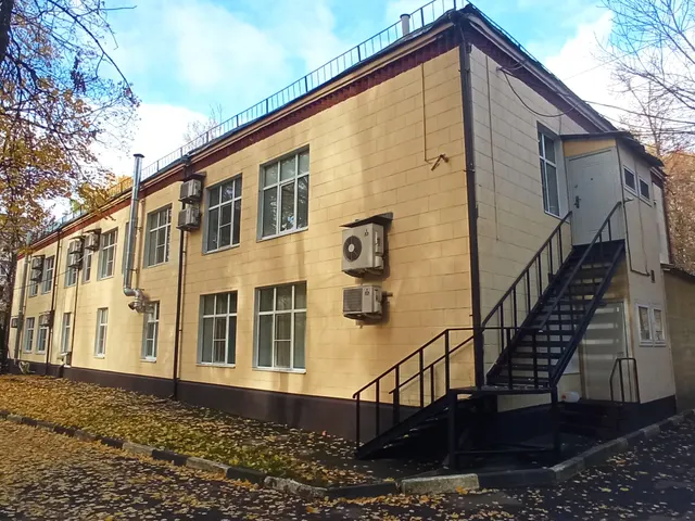 Продажа единым лотом имущества, находящегося в собственности города Москвы, в составе: нежилого здания по адресу: г. Москва, ул. Кременчугская, д. 6, корп. 3, общей площадью 785 кв.м., кадастровый номер: 77:07:0009003:1174 и земельного участка по адресу: г. Москва, ул. Кременчугская, земельный участок 6/3, общей площадью 3650 кв.м., кадастровый номер: 77:07:0009003:15152