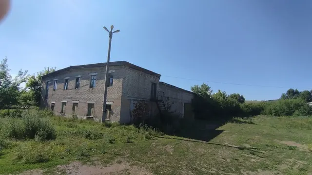 Нежилое здание