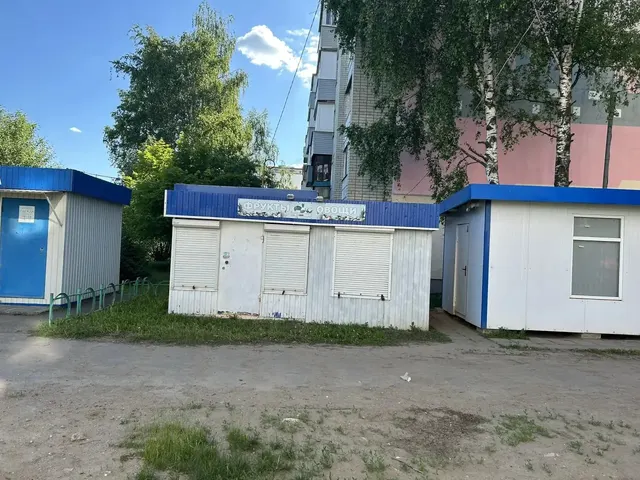 место размещения НТО (киоск) Ярославский М.О., пос. Ивняки, ул. Центральная, у д. 3 (продовольственные товары (в т.ч. бакалея, хлебобулочные изделия)