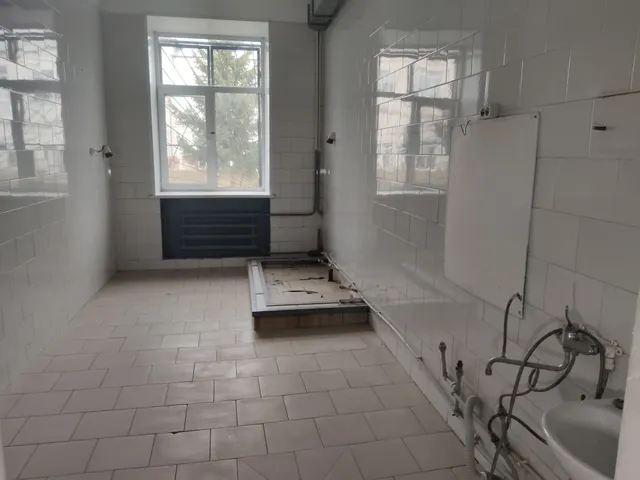 Помещения 1-го этажа и подвала по ул.Деловая, д.11, пом.1000, кадастровый номер 16:50:090439:96, Площадь - 503,6 кв.м