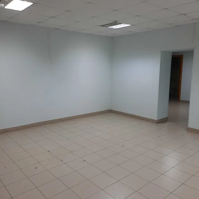 Нежилое помещение № 1, общей площадью 103,7 кв. м, расположенное в подвале жилого пятиэтажного кирпичного дома находящиеся по адресу: г. Чебоксары,                       ул. Максимова, 9.
