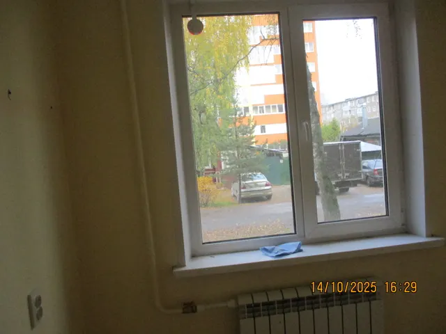 Нежилое помещение, расположенное по адресу: г. Иваново, ул. Генерала Хлебникова, д. 64, пом. 1001, площадью 59.3 кв.м с кадастровым номером 37:24:010309:908