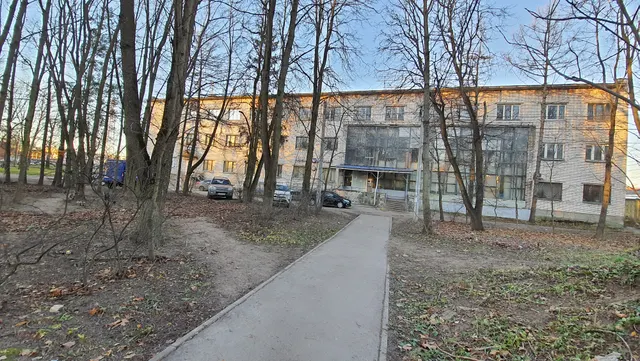 Аукцион на повышение на право заключения договора аренды нежилых помещений площадью 285,9 кв.м, расположенных по адресу:   Санкт-Петербург г, Красное Село г, Ленина пр-кт, дом № 81, литера А