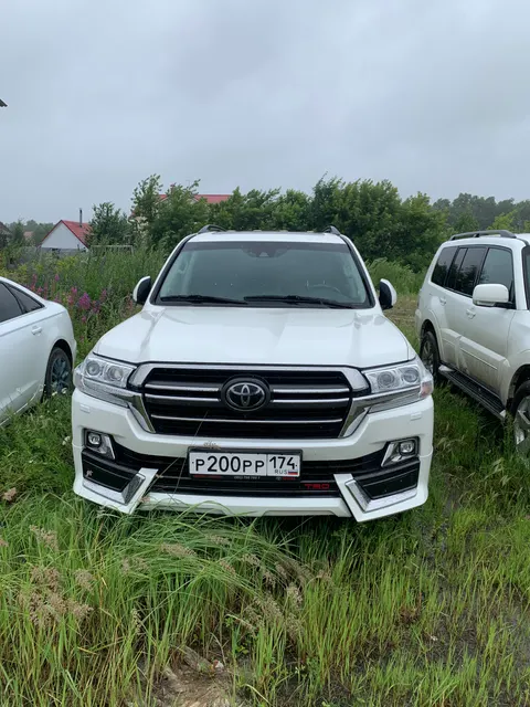 Автомобиль TOYOTA LAND CRUISER 200, 2019 года выпкуска, VIN JTMNX02J004191514 (один ключ от автомобиля, информация по документам отсутствует)