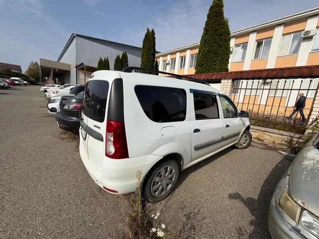 Залоговое имущество должника Рыжкова Ф.С.: транспортное средство Лада KS045L, тип– легковой универсал, год выпуска 2018, VIN XTAKS045LJ1112054, регистрационный знак Р719ВС126, номер кузова (прицепа) XTAKS045LJ1112054, цвет белый, двигатель № 3881458, мощность двигателя 106.1 л.с,  запреты на регистрационные действия, адрес: Ставропольский край, Шпаковский район, г. Михайловск, ул. Вавилова, д. 51.Начальная продажная цена 1 250 000 рублей. Сумма задатка 190 000 рублей.