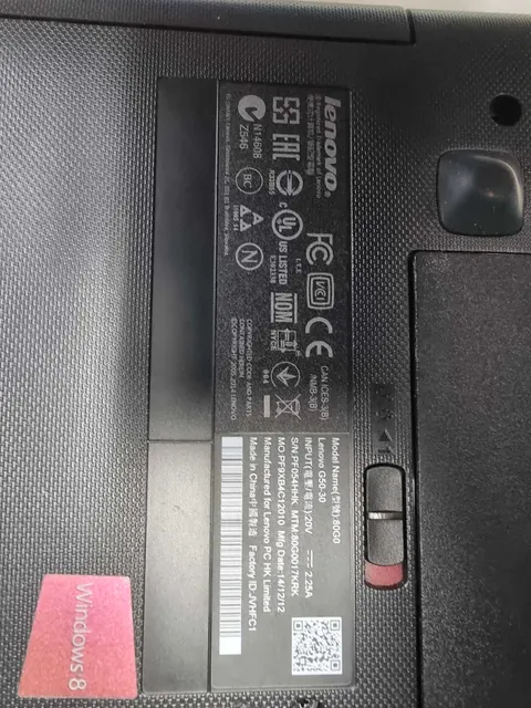 Ноутбук «Lenovo», модель 80 G0, включается, зарядное устройство имеется АС ПИБИ 11-009466-1