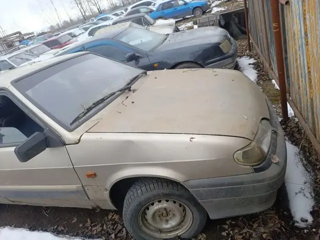 Автомобиль ВАЗ 21150, без г/н, 1998 г.в., VIN XTA211500W2347841, двигатель № 2442516, цвет желтый, рабочее состояние и комплектность не проверялось. Находится в Назаровском районе, данное имущество обращено в доход государства (Документы и ключи отсутствуют). (236/26)