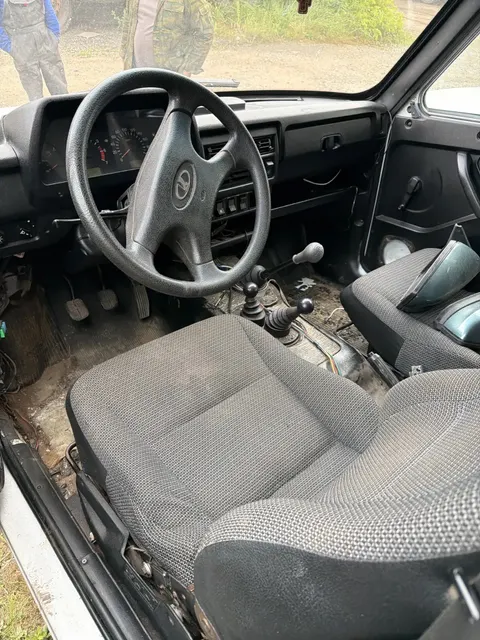 Легковые автомобили, 4 штуки