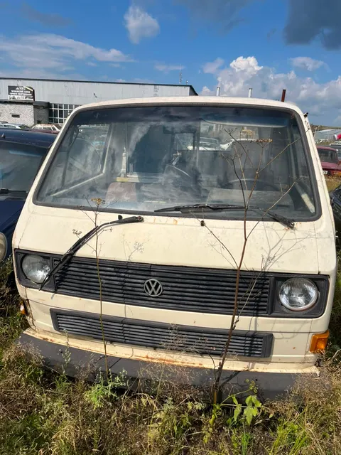 Автомобиль Фольксваген без регистрационного знака, VIN WV2ZZZ25ZHH067779, 1987 г.в.