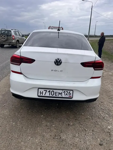 Имущество должника ИП Никифорова В.Э.: транспортное средство марки Volkswagen Polo, тип – легковой комби (хэтчбек), год выпуска 2020, идентификационный номер (VIN) XW8ZZZCKZMG012578, регистрационный знак Н710ЕМ126, номер кузова (прицепа) XW8ZZZCKZMG012578, цвет белый, ограничения: запреты на регистрационные действия, адрес: Ставропольский край, г. Ставрополь, пр-д 2 Юго-Западный, 8А. Начальная продажная цена 828 300 рублей. Сумма задатка 125 000 рублей.