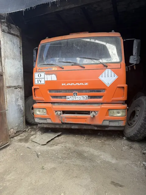 Грузовой автомобиль МК-4452-02, 2018 г.в., г/н М139ТО161, VIN X89445202J0AA3007, номер шасси (рамы) XTC432534H1375700, номер кузова (прицепа) 532050Н2484638, оранжевого цвета, имеется трещина переднего бампера, по кузову сколы и царапины, должник ООО Спецавтохозяйство (ИНН: 6144020778), (Поручение ТУ Росимущества в РО от 02.10.2026 № 61-1777-У). Адрес (местоположение): Ростовская область, г. Гуково, ул. Бетонная, д. 6.