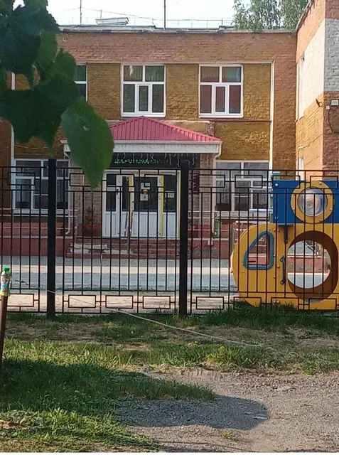 Нежилое помещение, общей площадью 66,5 кв. м, расположенным на территории МАДОУ «Детский сад № 1» г. Тобольска, по адресу: Тюменская область, г. Тобольск, 7 микрорайон, дом 49