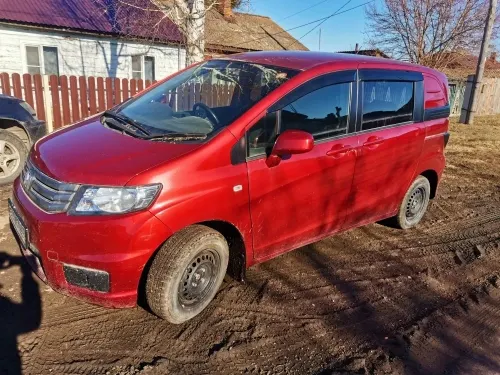 Автомобиль Honda Freed, г/н Х888ОВ124, 2010г.в., VIN GB3130191, комплектность не проверялась, в не рабочем состоянии (двигатель в не рабочем состоянии) данное имущество обращено в доход государства, находится в с. Новоселово (Документы, ключи отсутствуют)
