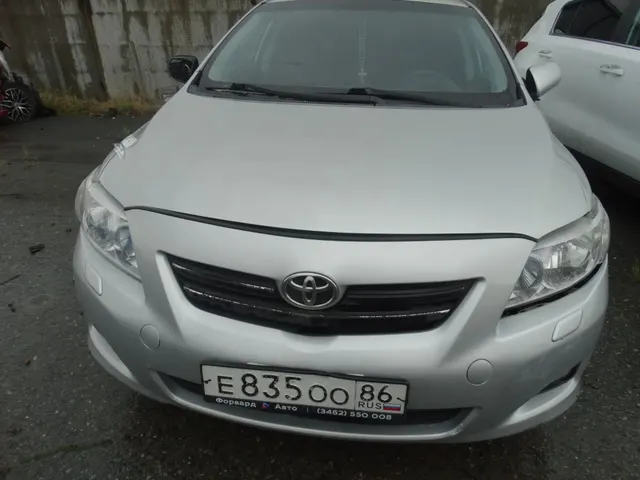 Автомобиль марки ТОЙОТА Королла, цвет серебристый, г.р.з. Е 835 ОО 86, VIN JTNBV56E403510730, г/в 2008 ТС имеет ограничения ФССП на регистрационные действия (ключи и документы отсутствуют, техническое состояние не проверялось, пробег не известен). Имущество продается в том виде, в каком оно есть, в случае продажи возврату/обмену не подлежит. За скрытые дефекты имущества Продавец ответственности не несет.