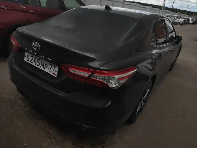 TOYOTA CAMRY, 2023 года выпуска, идентификационный номер (VIN): LVGBC74KXPG246556, № кузова (прицепа): LVGBC74KXPG246556, шасси (рамы): отсутствует, мощность двигателя 206,7 л.с., 152 кВт, объем двигателя: 2487 куб.см, цвет: черный, гос. номер В245МР77