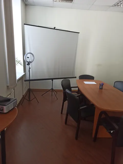 право заключения договоров аренды нежилых помещений, которые являются федеральным имуществом, закрепленным за Федеральным государственным унитарным предприятием «Президент-Сервис» Управления делами Президента Российской Федерации на праве хозяйственного ведения.