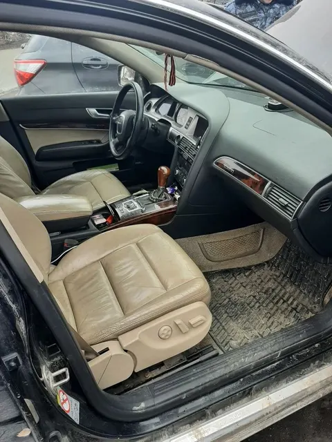 Автомобиль Audi A6 Allroad Quattro, 2006 года выпуска, цвет - черный, государственный номер В651ОА41, идентификационный номер (VIN) WAUZZZ4F27N025086, номер кузова WAUZZZ4F27N025086, номер двигателя BVJ002431, мощность двигателя - 350 л.с, объем двигателя - 4163 куб. см.