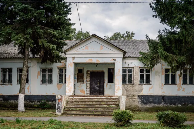 1) Земельный участок, площадь 3023 +/- 38 кв.м., кадастровый номер: 48:07:1190504:9, расположенный по адресу: Липецкая область, р-н Елецкий, с/п Воронецкий сельсовет, с. Воронец; 2) Здание, назначение: нежилое, наименование: здание конторы, площадь 393 кв. м., кадастровый номер: 48:07:1190403:140, расположенное по адресу: Липецкая область, м.о. Елецкий, с. Воронец, ул. Клубная, д.20.