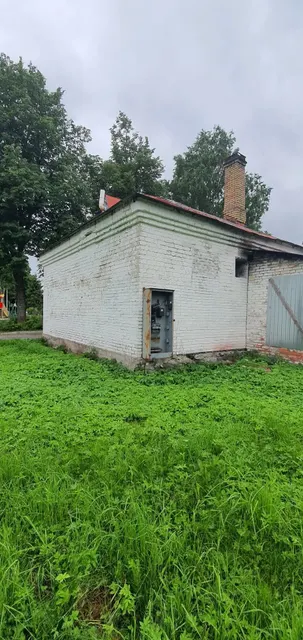 Нежилое здание бани площадью 55,6 кв.м. кадастровый номер 47:01:1019002:505 вместе с земельным участком  с кадастровым номером 47:01:1612001:1118, категория земель: земли населенных пунктов, вид разрешенного использования: под здание бани, площадь земельного участка - 1276 кв.м., расположенное по адресу: Ленинградская область, Выборгский район, п.Тарасово, ул.Котельная, дом №1
