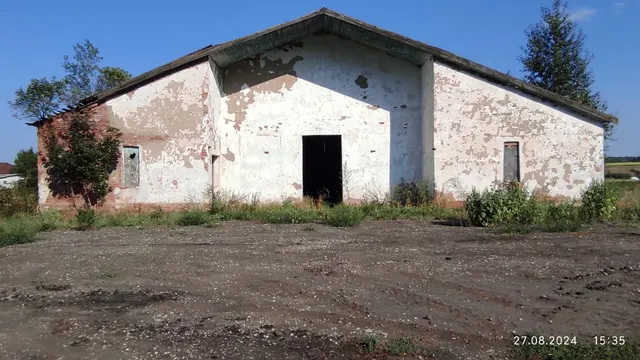 земельный участок площадью 1836 кв.м. с кадастровым номером 68:15:0901007:67 (РНФИ П11680005029) с расположенным на нем объектом недвижимого имущества - дом культуры с кадастровым номером 68:15:0901007:34 (РНФИ П12680002437), по адресу: Местоположение установлено относительно ориентира, расположенного в границах участка. Почтовый адрес ориентира: Тамбовская область, р-н Рассказовский, с. Осиновка, ул. Центральная, 15
