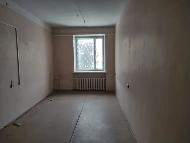 Нежилое помещение с кадастровым номером 37:08:050307:365, площадью 17,3 кв.м., расположенное по адресу: Ивановская область, р-н Комсомольский, г. Комсомольск, ул. Люлина, д. 16, пом. 66 (3 этаж, лит.А)