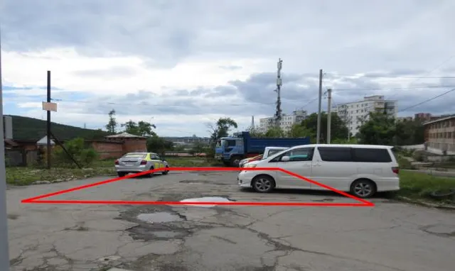 Право включения в схему размещения нестационарного торгового объекта - елочный базар площадью 50,0 кв. м: специализация – новогодние елки, место размещения: г. Владивосток, ул. Полярная, 1, в соответствии с координатами
