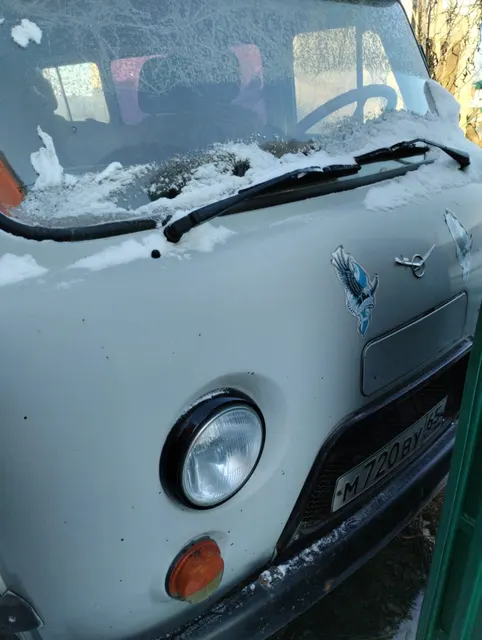 Автомобиль "УАЗ-220695"