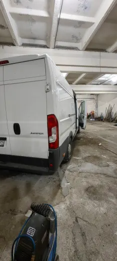 Автомобиль Citroën 22085-03, 2017 г.в., VIN XU6220853H0000080, г.н. К287ЕУ51, по документам цвет черный, по факту - белый, после аварии, по кузову вмятины, царапины, боковые двери сняты, двигатель и передний бампер отсутствуют. Работоспособность не проверялась. Заложенное имущество. Расположено по адресу: Мурманская обл., Кольский р-н, тер. п/ф "Снежная", корп. 18. Должник ООО «Северстроймонтаж».