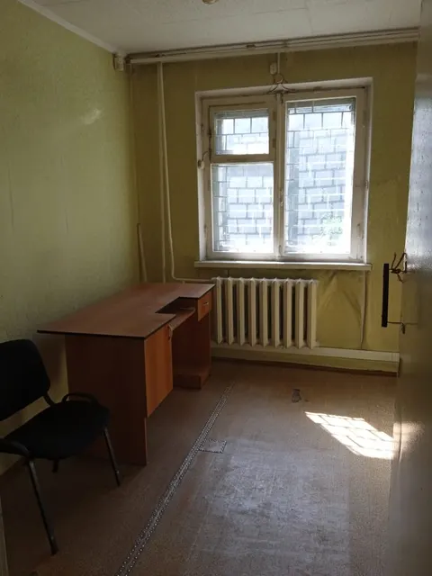 помещение площадью 224 кв.м с кадастровым номером 22:66:010101:3228, РНФИ П13220004639 по адресу: Алтайский край, г Заринск, ул Металлургов, д 20