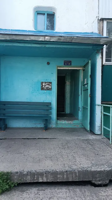 Лот №4. (повторные) квартира площадью 33 кв.м., к/н 28:22:010637:283,  (залог), должник Бывшенко В.В. (Уведомление ТУ Росимущества в Амурской области № 362). Адрес: Амурская область,  Селемджинский р-н, пгт Февральск, ул. Дзержинского, д. 4, кв. 19. Минимальная начальная цена 1 610 240 рублей. Сумма задатка 80 512 рублей.