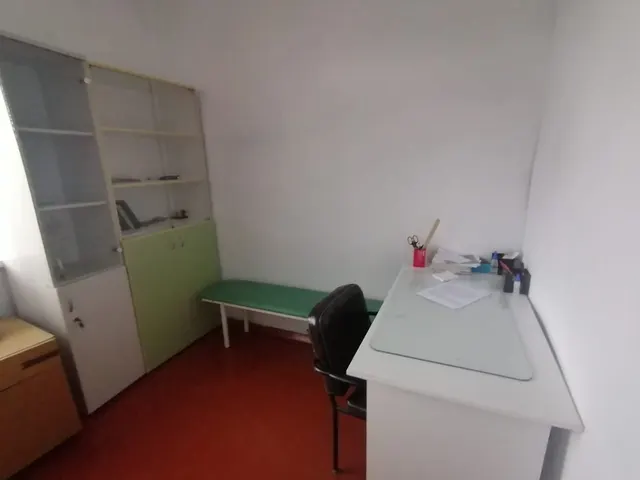 -нежилое помещение общей площадью 61,5 кв. м, кадастровый номер 42:07:0112005:135, расположенное по адресу: Кемеровская область – Кузбасс, Мариинский муниципальный округ,                    д. Константиновка, ул. Центральная, д. 31, помещение 1.