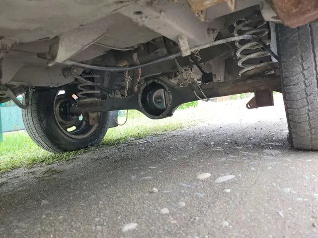 Автомобиль ВАЗ 21043, г/н С638ТМ124, 2004 г.в., VIN XTK21043040023390, двигатель № 7645628, цвет темно-зеленый, рабочее состояние и комплектность не проверялось. Находится в Ермаковском районе, данное имущество обращено в доход государства (Документы и ключи отсутствуют). (1762/25)