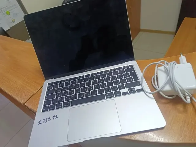 Ноутбук MacBook Air М1 2020