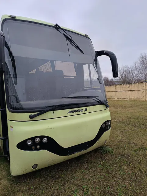 Автобус VOLVO MISTRAL 70, 2000 г.в., VIN YV3R2A11XYA008158 (Годные остатки).