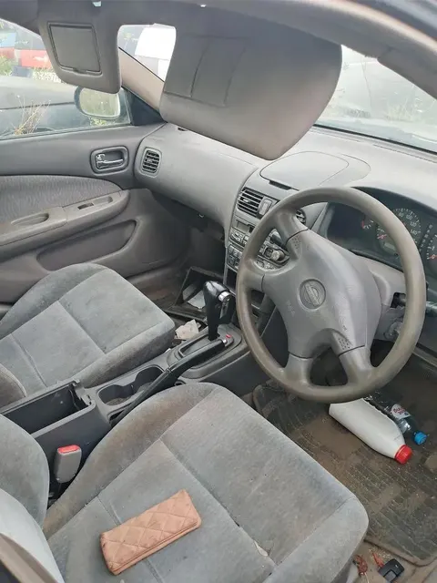 Автомобиль марки «Ниссан Санни» г/н Р 119ВА 174, номер кузова FB15001306