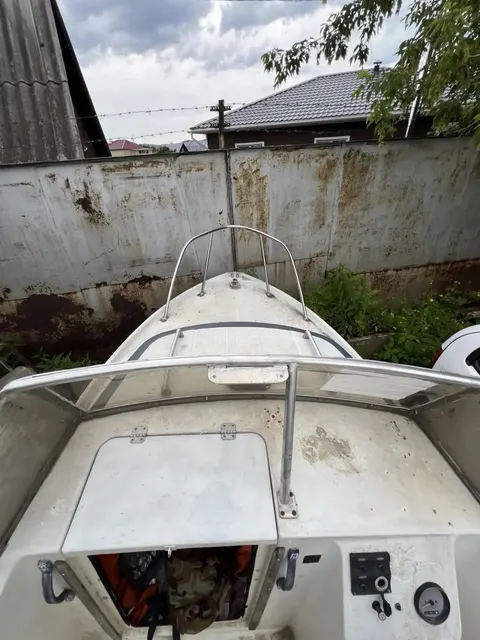 Маломерное моторное "YAMAHA FISH17B» с идентификационным (бортовым) номером Р45-15ХК, год постройки 1997, строительным идентификационным номером 0300144