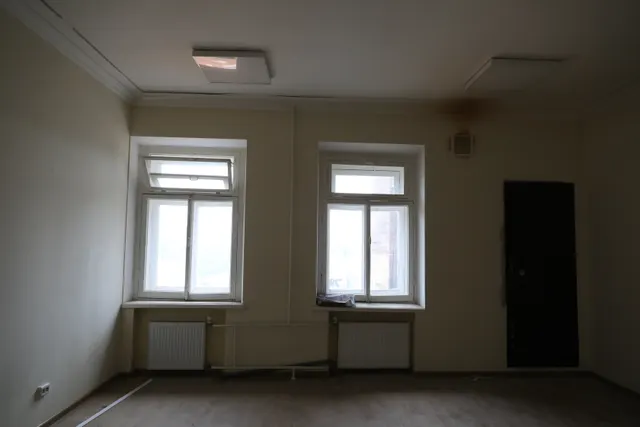 Нежилое помещение, закрепленное на праве оперативного управления за Санкт-Петербургским государственным бюджетным учреждением «Городское управление инвентаризации и оценки недвижимого и движимого имущества», расположенное по адресу: Санкт-Петербург, Апраксин переулок, дом 4, литера А, помещение 25-Н