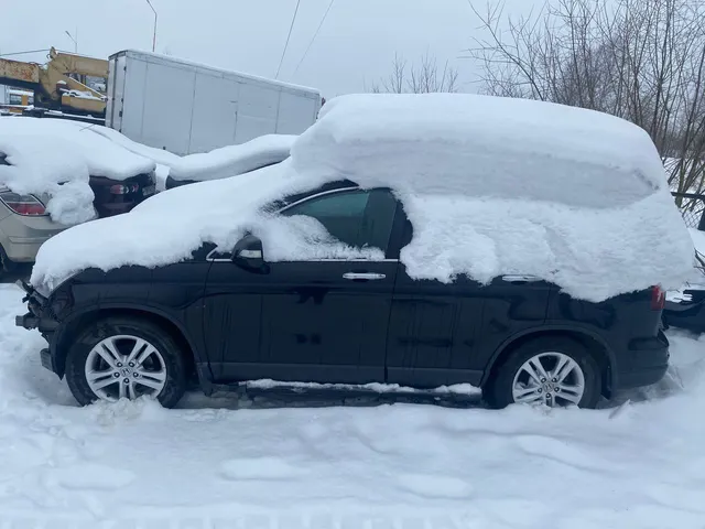 Автомобиль ХОНДА CR-V, г.в. 2011, VIN: SHSRE5730BU001709, г/н: Е123ВЕ11, Документы: Нет, Ключи: Нет, Примечание: Нет. АС ПИБИ: 11-008837-1