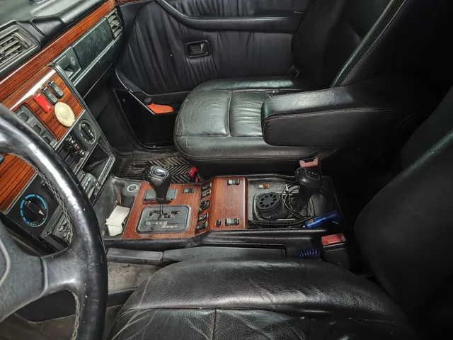 Транспортное средство Mersedes Bents G300TD, 1997 года выпуска, цвет – синий, VIN WDB46333117109103, государственный номер К292МХ29. Состояние ТС: двигатель в неисправном состоянии
