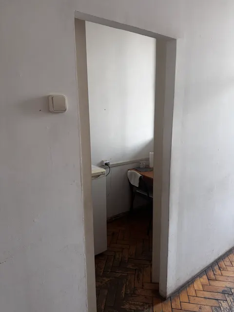 Право на заключение договора аренды нежилых помещений, 22,2 кв.м.