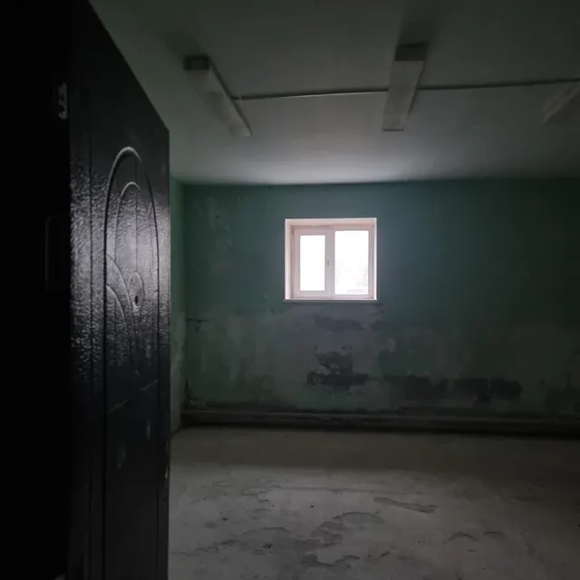 Нежилое помещение № 7 (согласно техническому плану), расположенное в нежилом помещении по адресу: ЯНАО, Пуровский район, пгт. Уренгой, мкр. Геолог д. 3