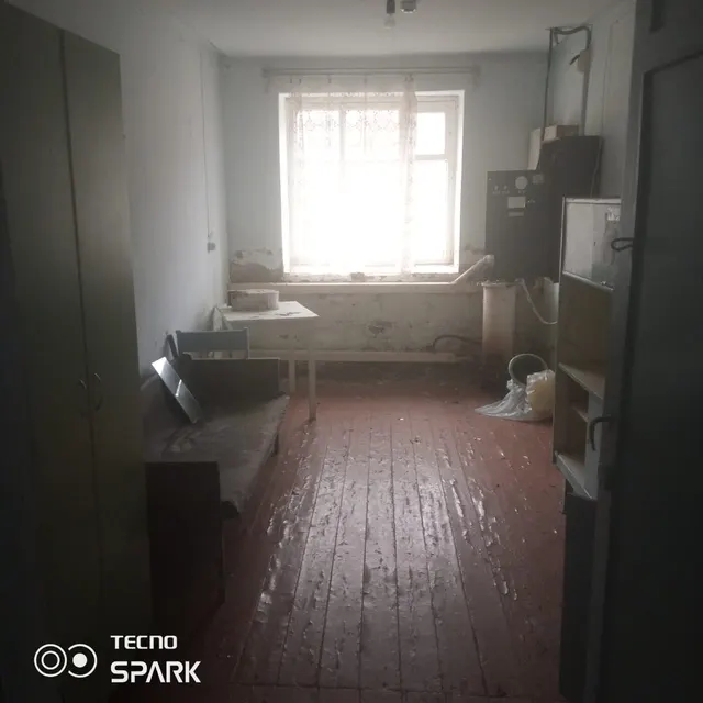 - нежилое помещение общей площадью 113,7 кв. м, кадастровый номер 42:07:0111006:160, расположенное по адресу: Кемеровская область – Кузбасс, Мариинский муниципальный округ,         д. Знаменка, ул. Центральная, д. 55, помещение 3