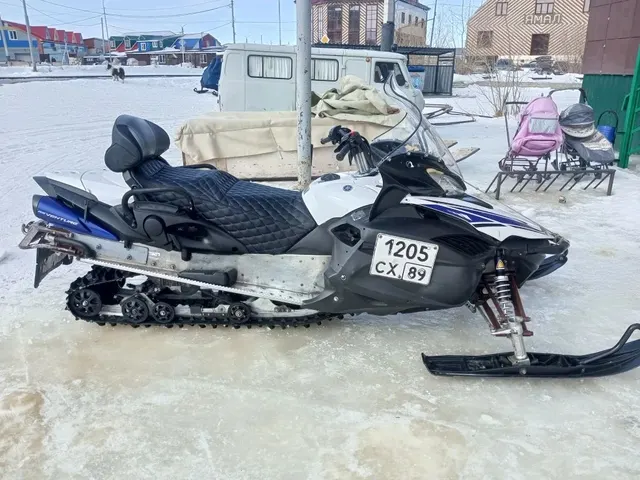 Снегоход YAMAHA RS VENTURE TF