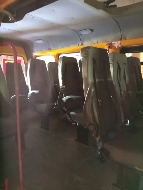 Автомобиль ГАЗ 3221
