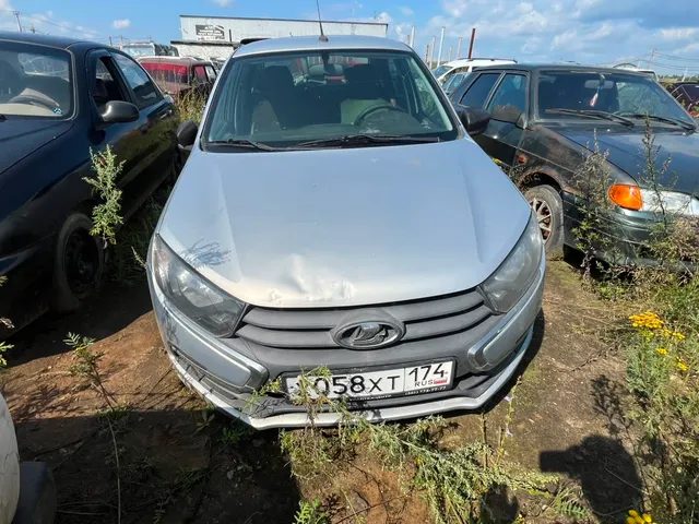 Автомобиль Лада 219010, г/н Х058ХТ174, г.в. 2018