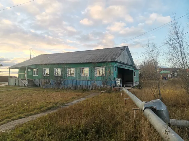 нежилые помещения  № 11, 13, 14, 15, 18, 19 (согласно данных технического паспорта)