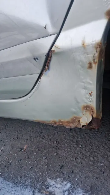 Автомобиль Honda Civic, г/н К588УТ24, 2007 г.в., VIN JHMFD16707S222970, двигатель № 2046965, цвет золотистый, Пороги со следами коррозии фара и бампер разбиты, задняя дверь замята, сколы ЛКП комплектность и состояние  не проверялась данное имущество обращено в доход государства, находится в г.Красноярск (Документы и ключи отсутствуют)-90% Повторная публикация в связи с отказом покупателя