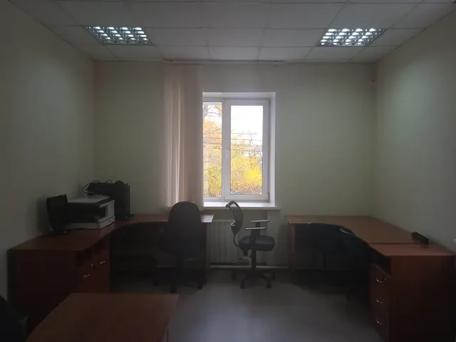 Лот № 1: кабинет № 202 (согласно данным технического паспорта - № 19)