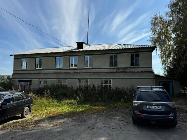 Нежилое помещение площадью 220.4 кв.м с кадастровым номером 22:19:000000:255, РНФИ П13220000001 по адресу: Алтайский край, м.р-н Косихинский, с.п. Косихинский сельсовет, с. Косиха, ул. Советская, д. 26, помещ. 2