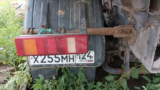 Грузовой самосвал МАЗ-5516Х5-471-050, ПТС 63 ОВ 382287 от 22.12.15, VIN Y3M5516X5G0000127, год изготовления ТС – 2015, модель, № двигателя ЯМЗ-65853 №F0583178, цвет кузова – красный, регистрационный знак X255МН124